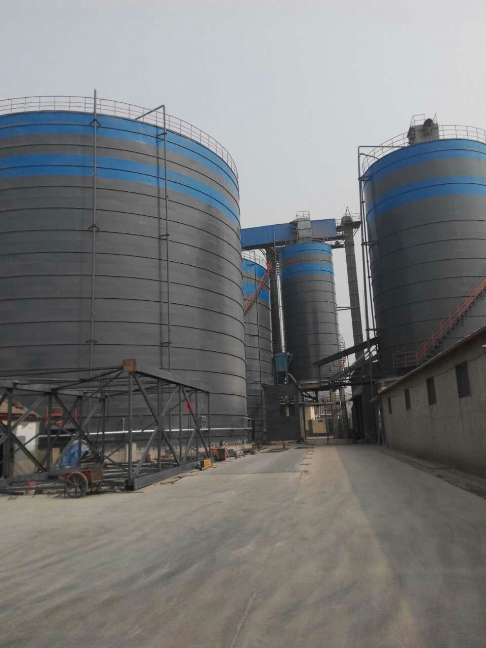 嫩江粉煤灰储存库基础怎么建造